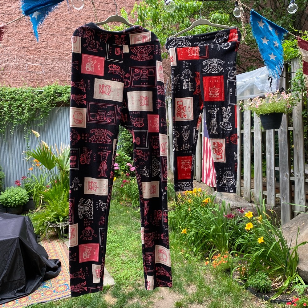 Lularoe Matching Toy Story Leggings OS & S/M